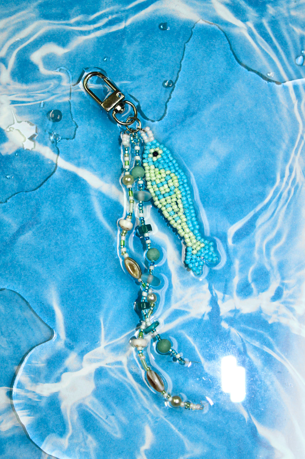 pale green/blue beaded fish bag charm